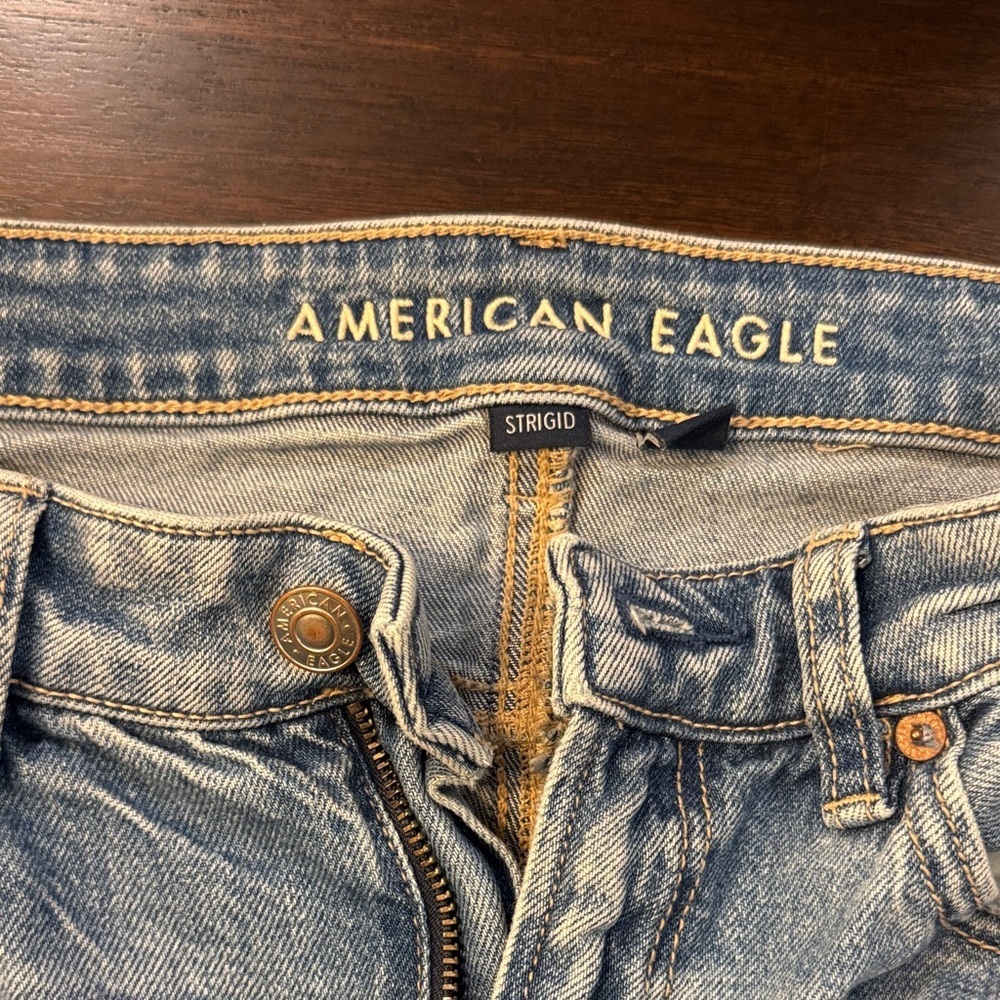 American Eagle Outfitters Distressed Blue Straight Leg Jeans - Picture 2 of 6